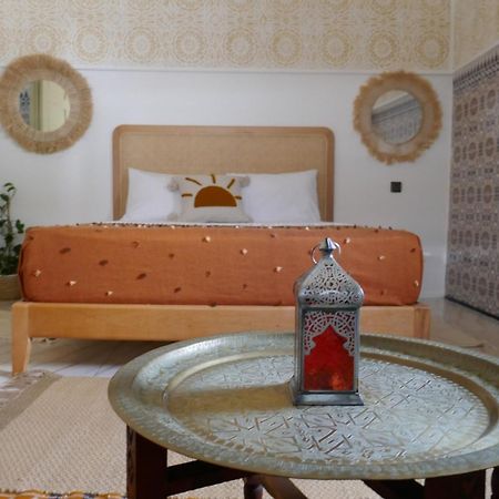 タンジェChez Aissamアパートメント エクステリア 写真